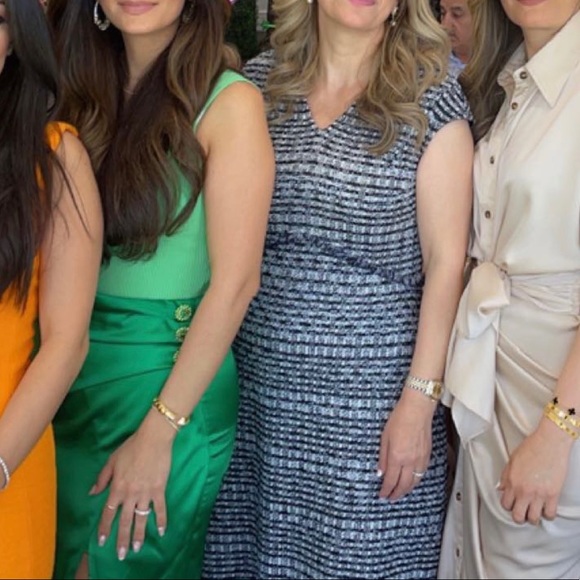 St John Tweed midi dress . Only worn once.  Runs small, more like a 10-12 - Picture 7 of 7